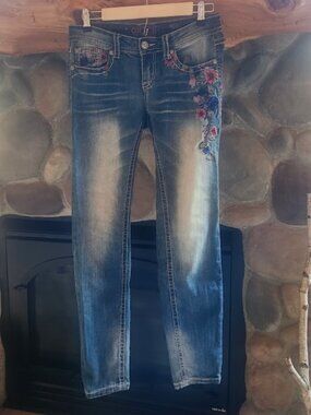 Grace+ Embroidered Floral Jeans, Size 26 | Dark Wash